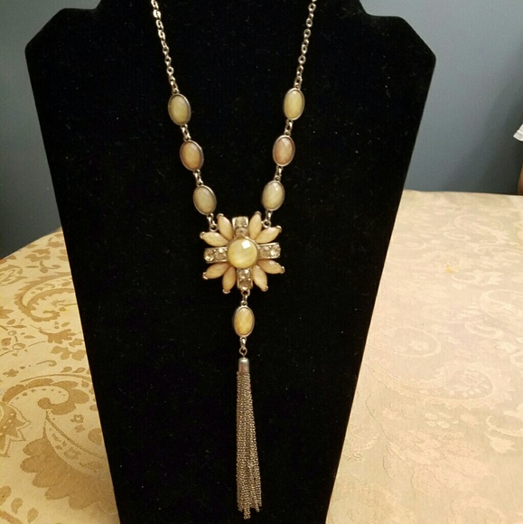 New York & Company Jewelry - New York & Company necklance